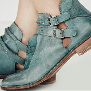 Braeburn Ankle Booties